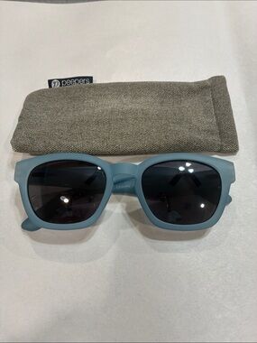 Peepers readers sunglasses 1.50